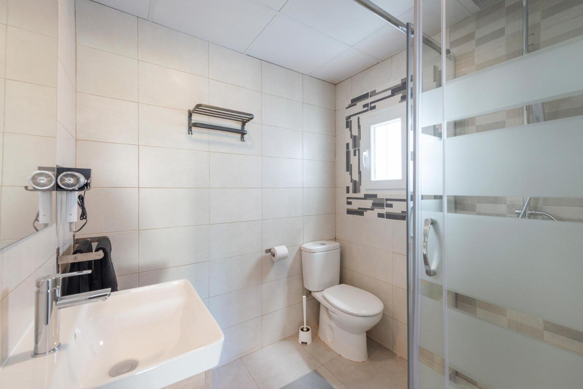 Beetroot, Jedes Zimmer Verfuegt Ueber Smart Tv , Eigenes Bad Mit Regendusche Und Balkon Llucmajor (Mallorca) Exterior foto